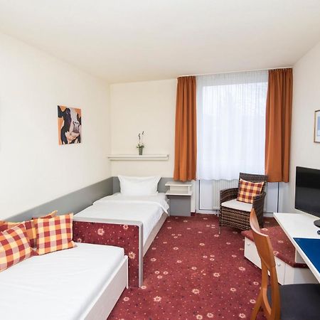 Akzent Hotel Hoehenblick Muehlhausen im Taele Ngoại thất bức ảnh