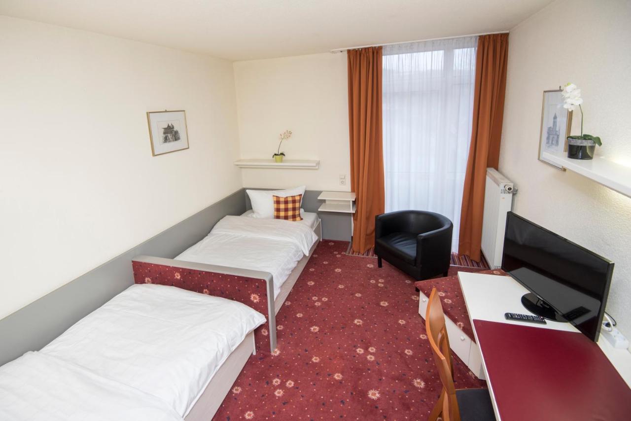 Akzent Hotel Hoehenblick Muehlhausen im Taele Ngoại thất bức ảnh